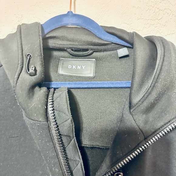 DKNY Men's Full Zip Hooded Scuba Jacket size Large GUC - Picture 2 of 10